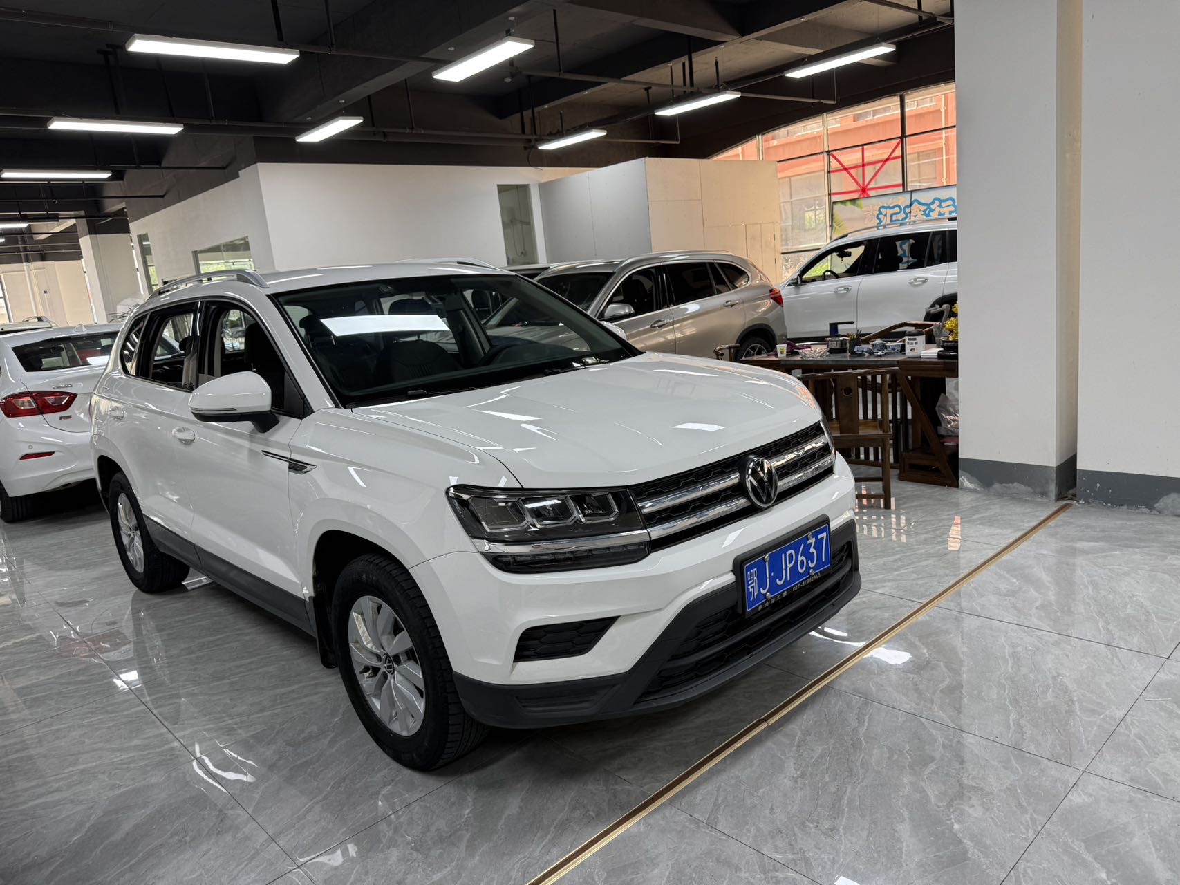 Volkswagen Tharu 2021 Volkswagen Tharu 2021 صورة سيارة
