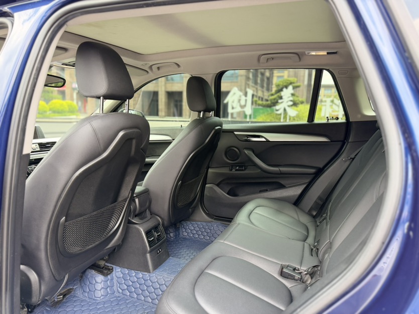 BMW X1 2019 #8 BMW X1 2019 car image #8