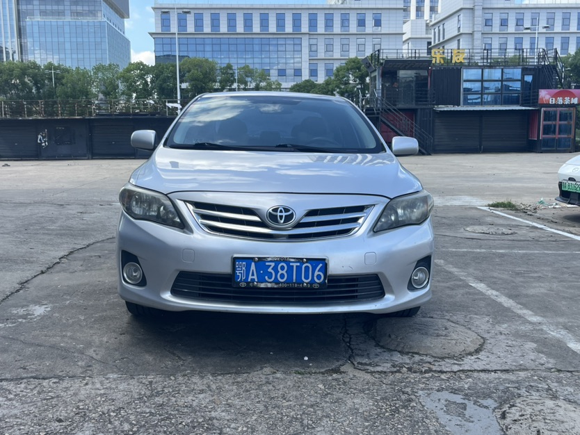 Toyota Corolla 2013 car image #2