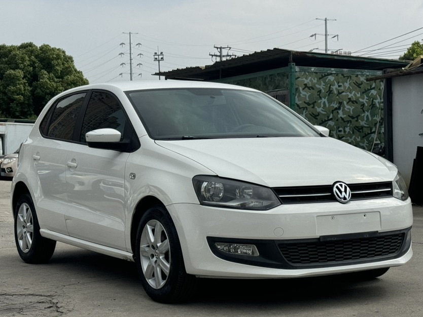 Volkswagen Polo 2013 #3 Volkswagen Polo 2013 car image #3