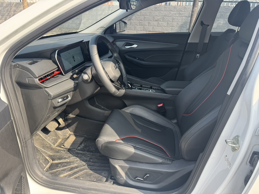 GEELY Binray 2025 #4 GEELY Binray 2025 car image #4
