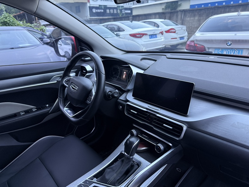 GEELY Coolray 2021 #5 GEELY Coolray 2021 car image #5