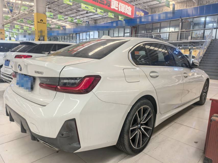 BMW 3 Series 2023 car image #8