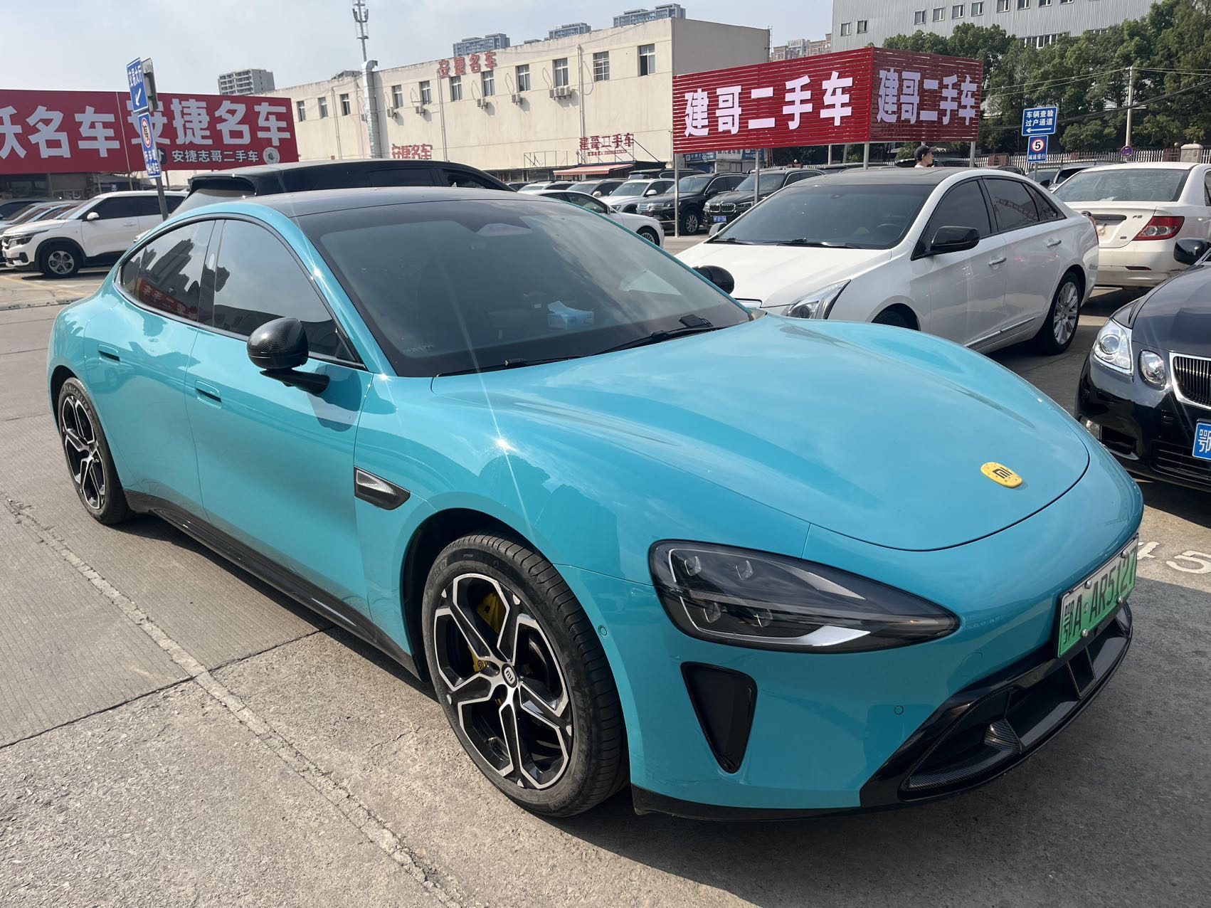 MI SU7 2024 car image #2