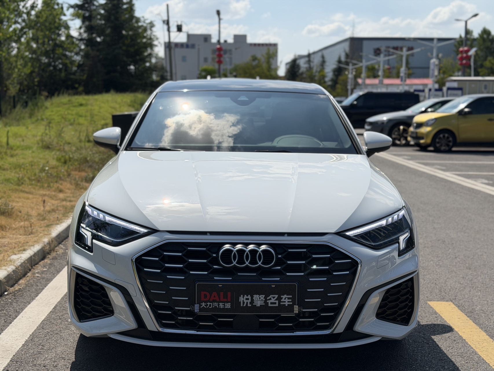 Audi A3 2024 immagine di auto #2