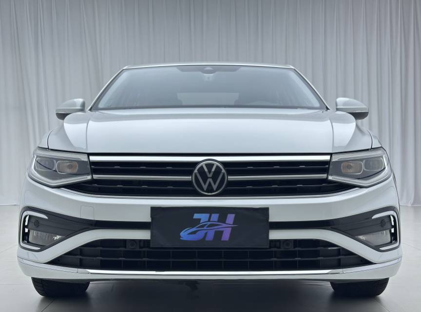 Volkswagen Bora 2022 car image #2