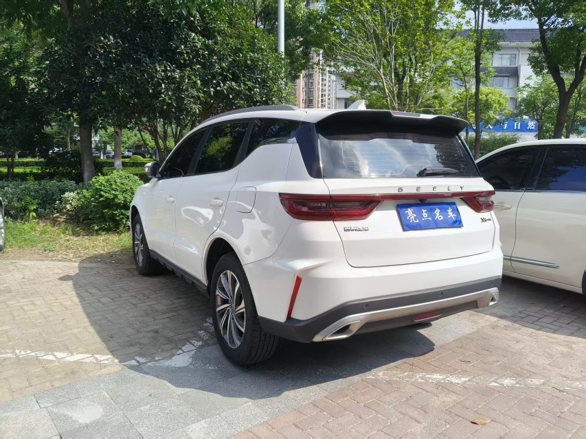 GEELY Vision X6 2023 car image #5