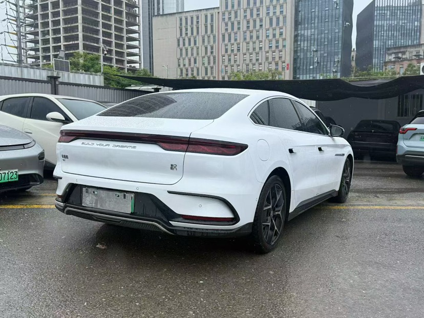 BYD Han 2023 car image #7