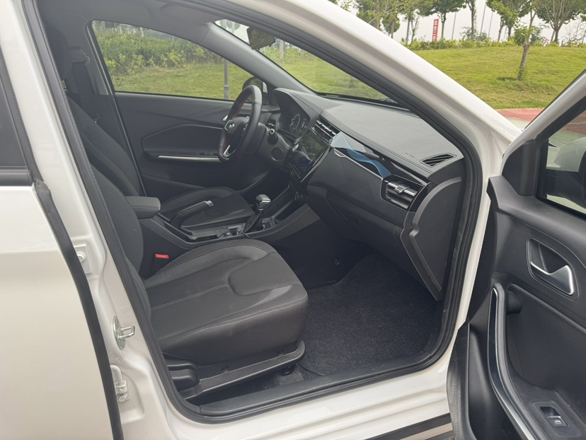 Chery Tiggo 3x 2025 #13 Chery Tiggo 3x 2025 car image #13