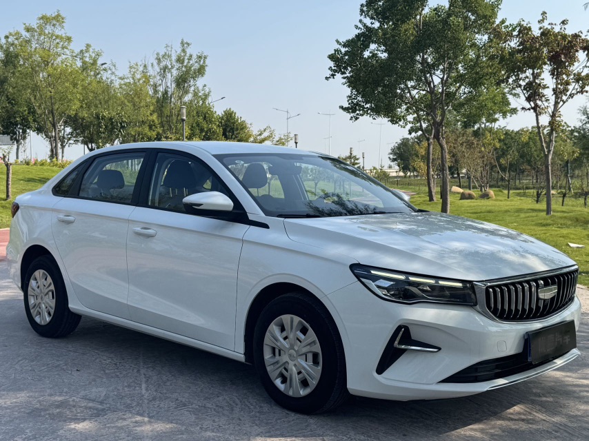 GEELY Emgrand 2024 #3 GEELY Emgrand 2024 car image #3