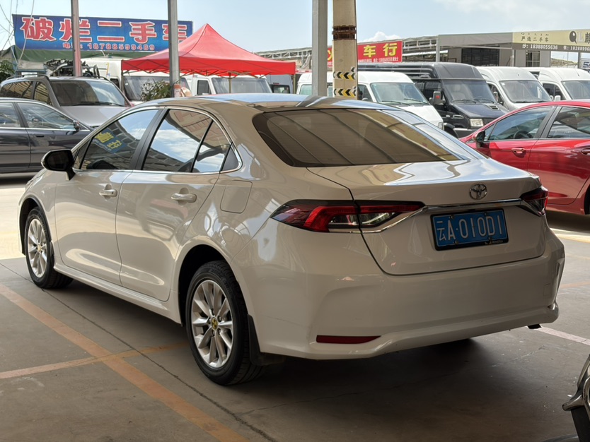 Toyota Corolla 2019 #3 Toyota Corolla 2019 car image #3