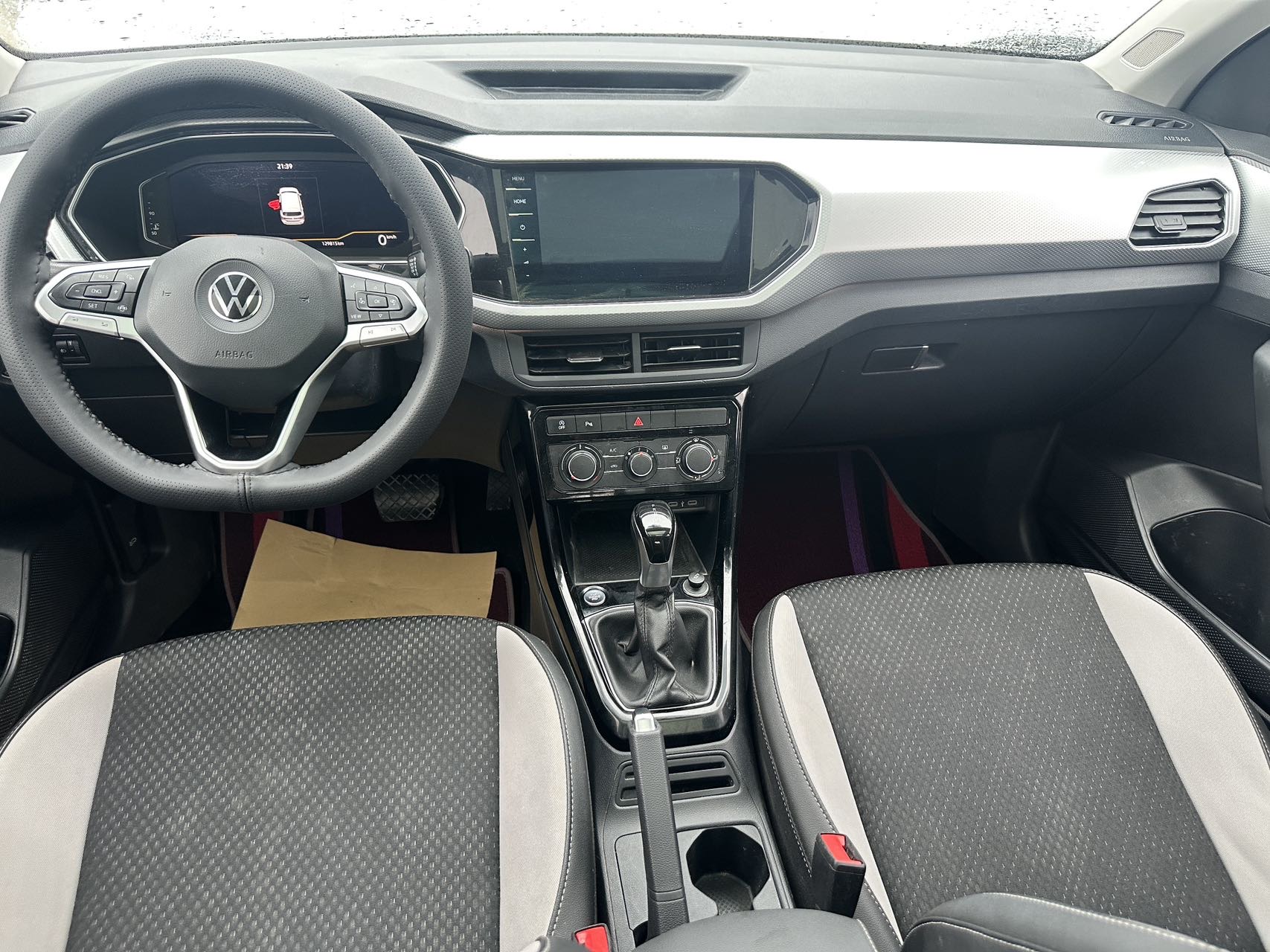 Volkswagen Tacqua 2021 #2 Volkswagen Tacqua 2021 car image #2
