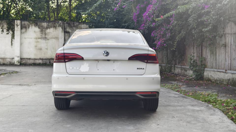 2019 immagine di auto #4