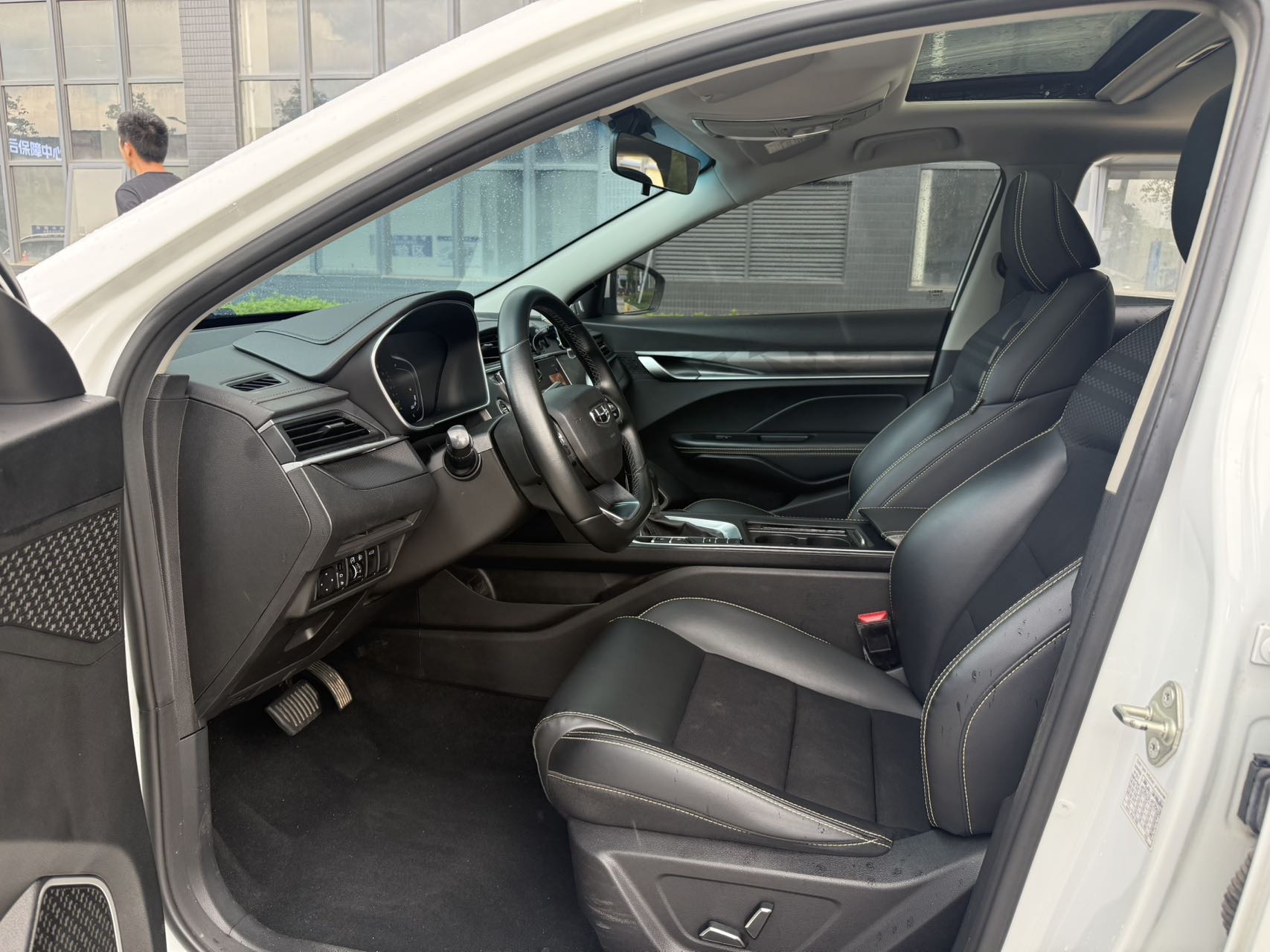 GEELY Binray 2022 immagine di auto #4
