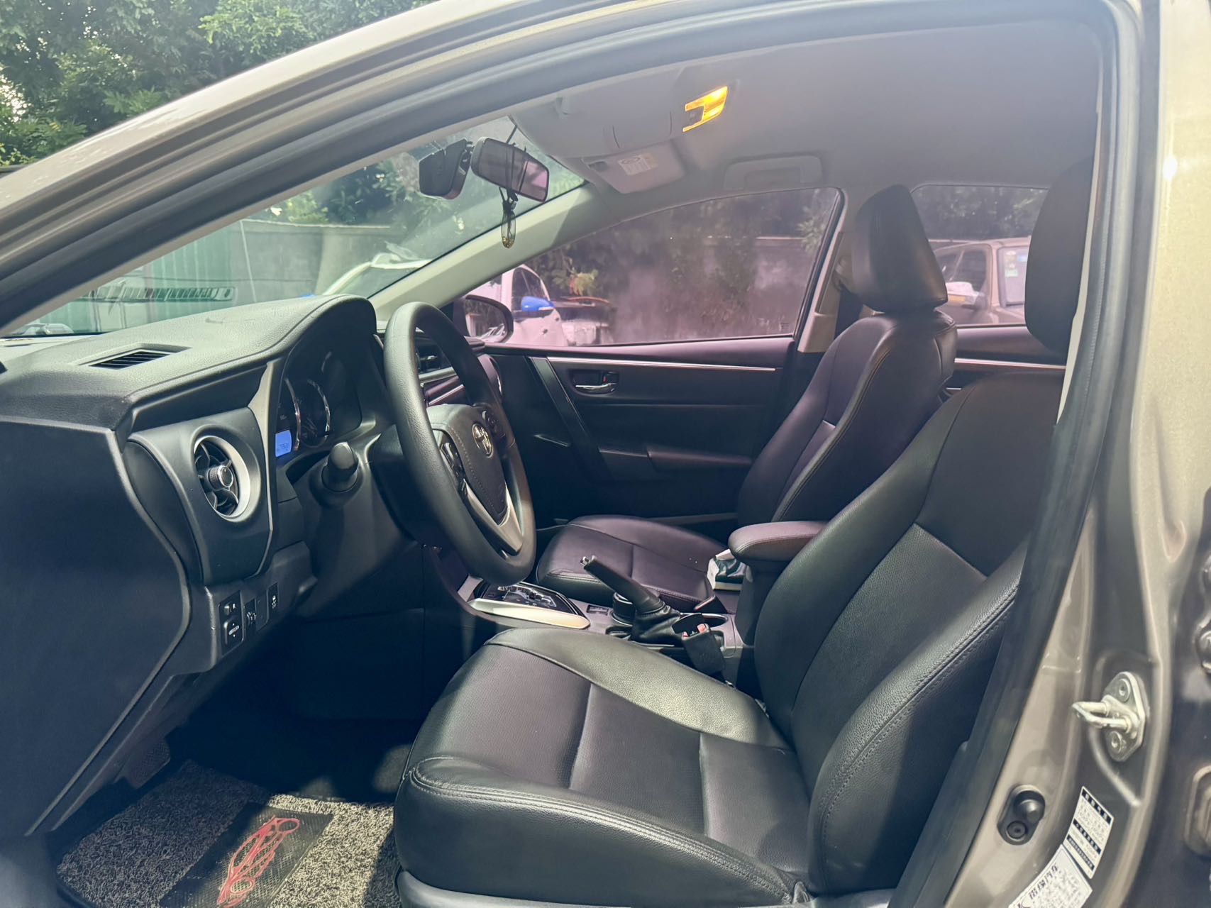 Toyota Corolla 2017 #9 Toyota Corolla 2017 car image #9