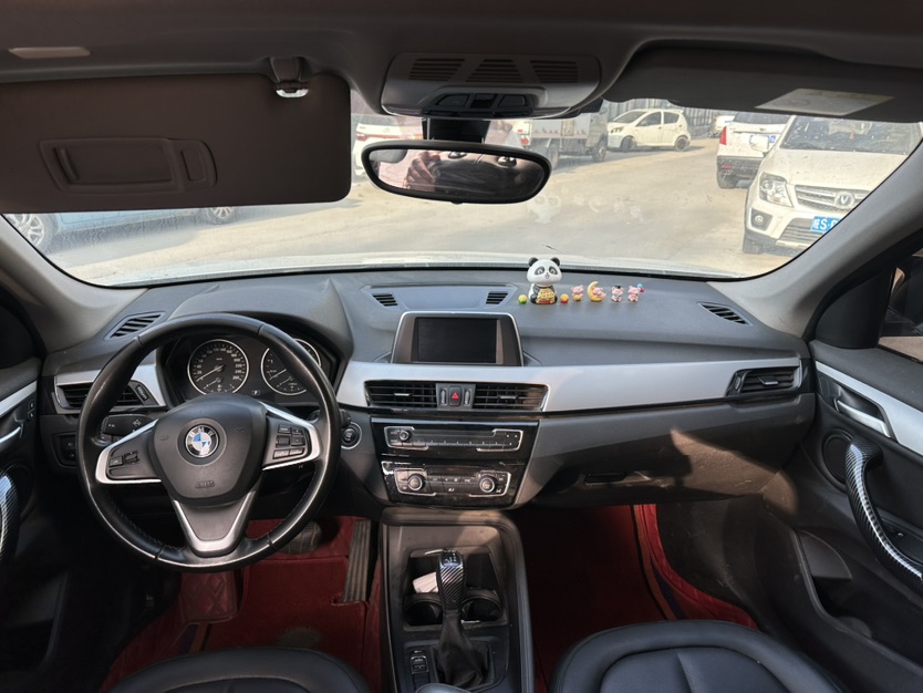 BMW X1 2018 #5 BMW X1 2018 car image #5