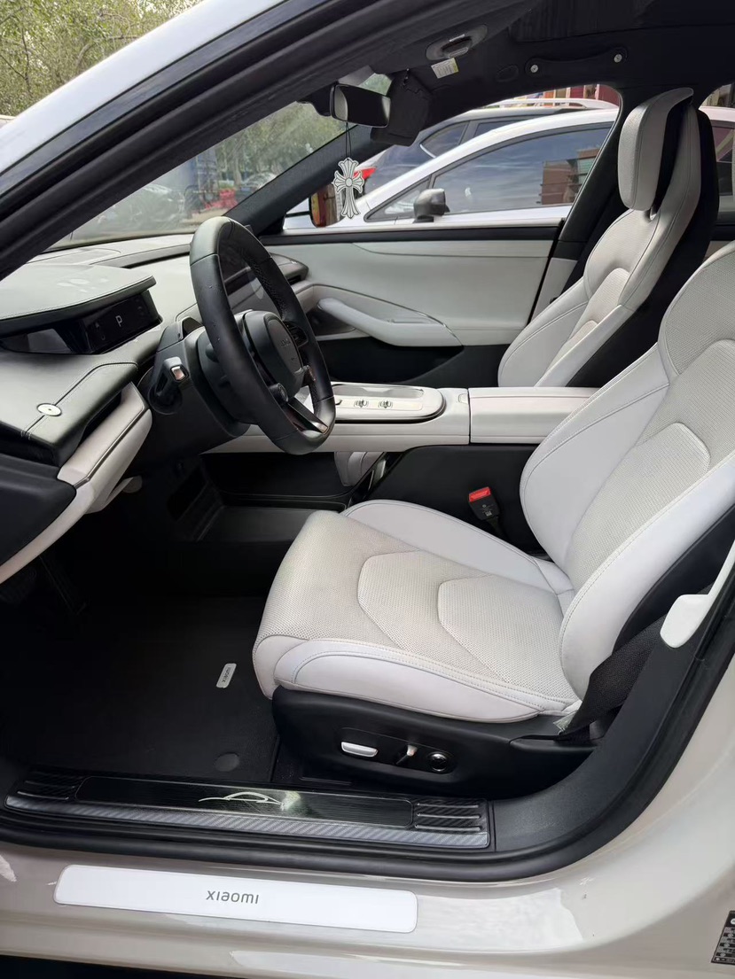 MI SU7 2024 car image #4