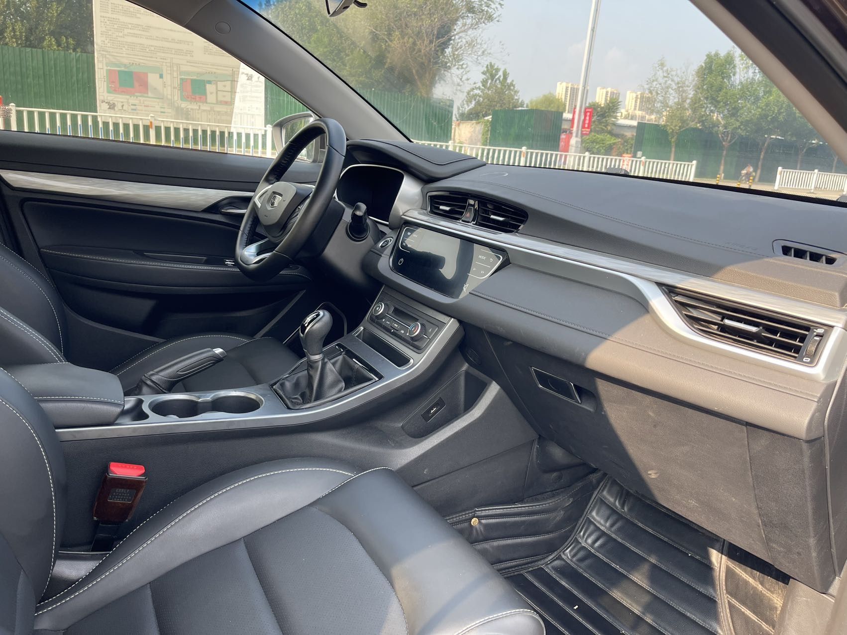 GEELY Emgrand 2019 #9 GEELY Emgrand 2019 car image #9