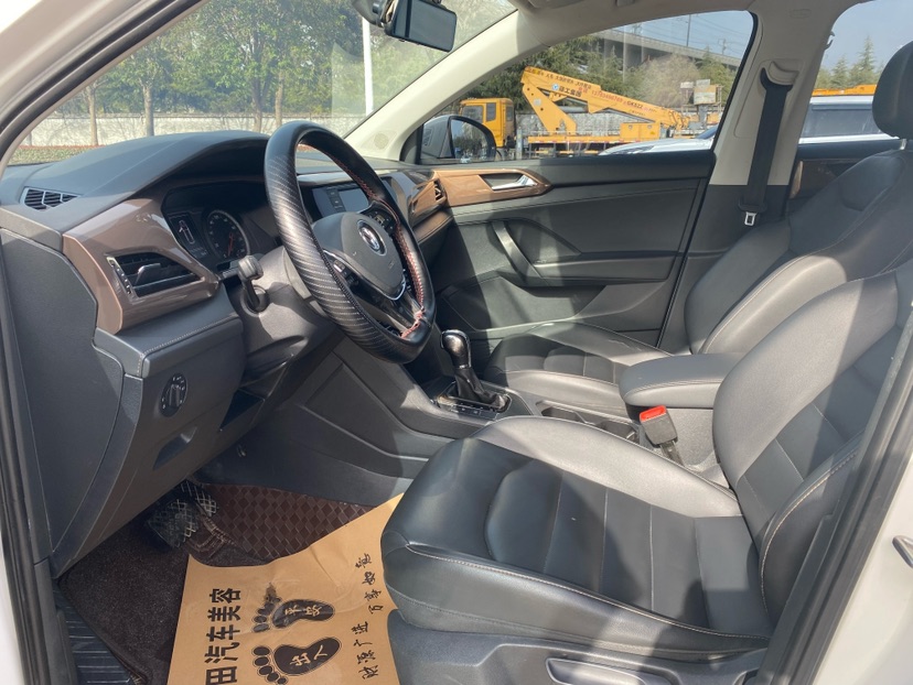 Volkswagen Tharu 2019 #4 Volkswagen Tharu 2019 car image #4