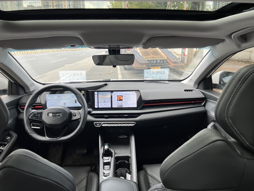 GEELY Binray 2026 car image #4