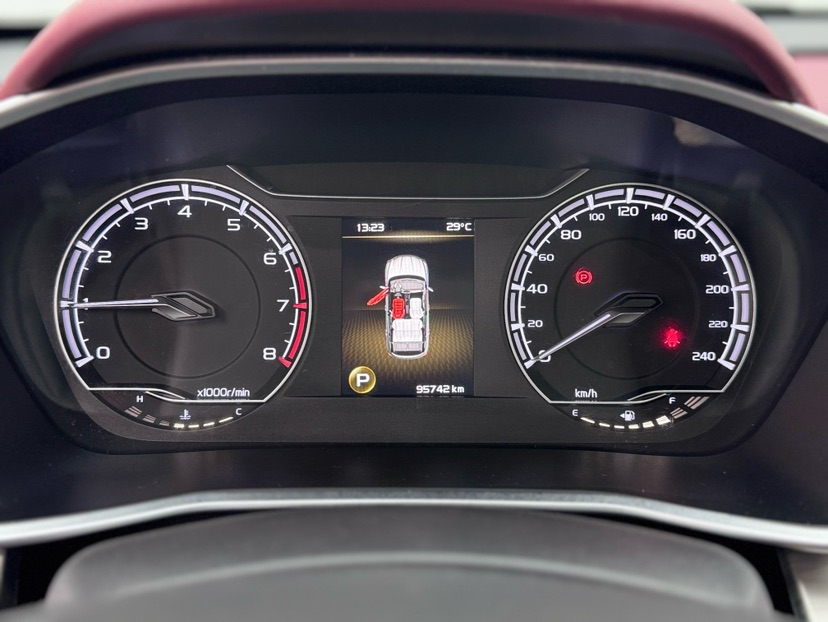 GEELY Coolray 2020 #8 GEELY Coolray 2020 car image #8