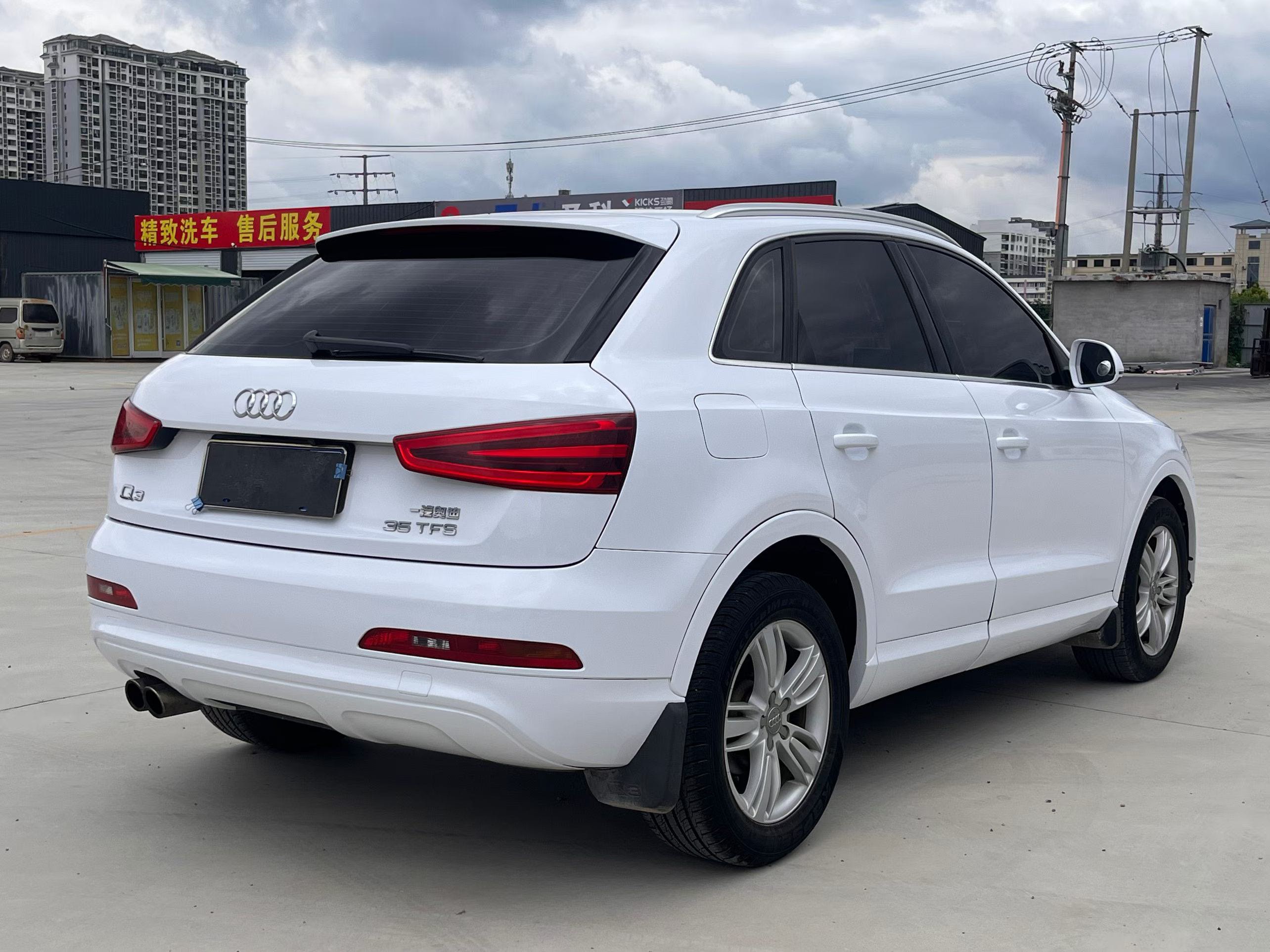 Audi Q3 2014 #6 Audi Q3 2014 car image #6