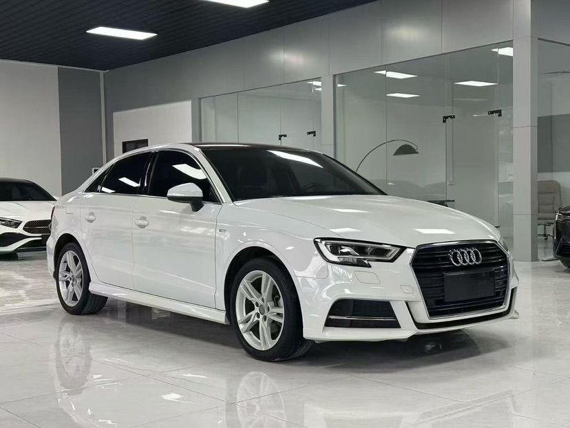 Audi A3 2019 #3 Audi A3 2019 car image #3