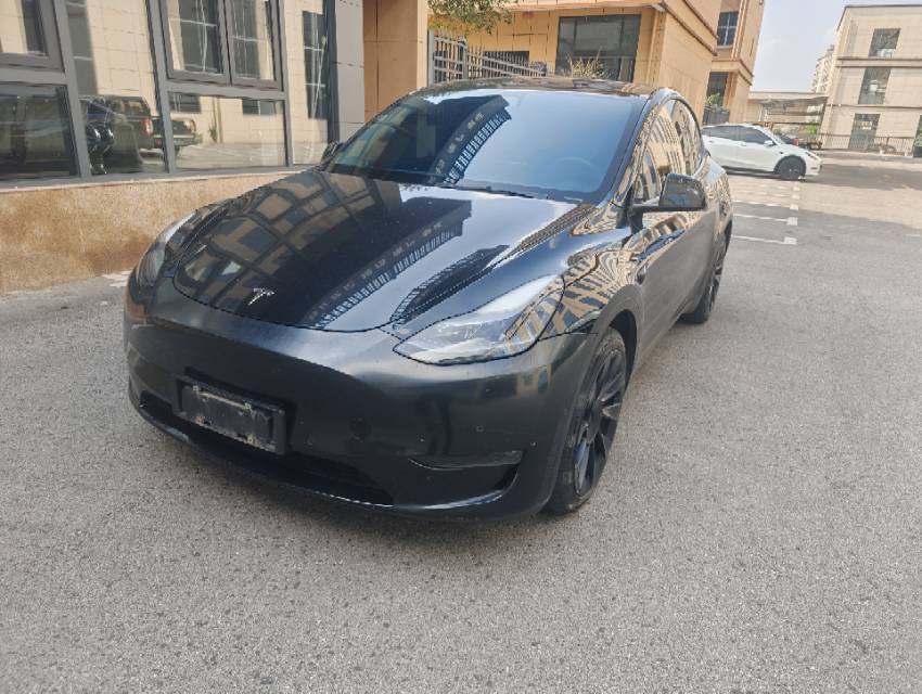 Tesla Model Y 2022 Tesla Model Y 2022 car image