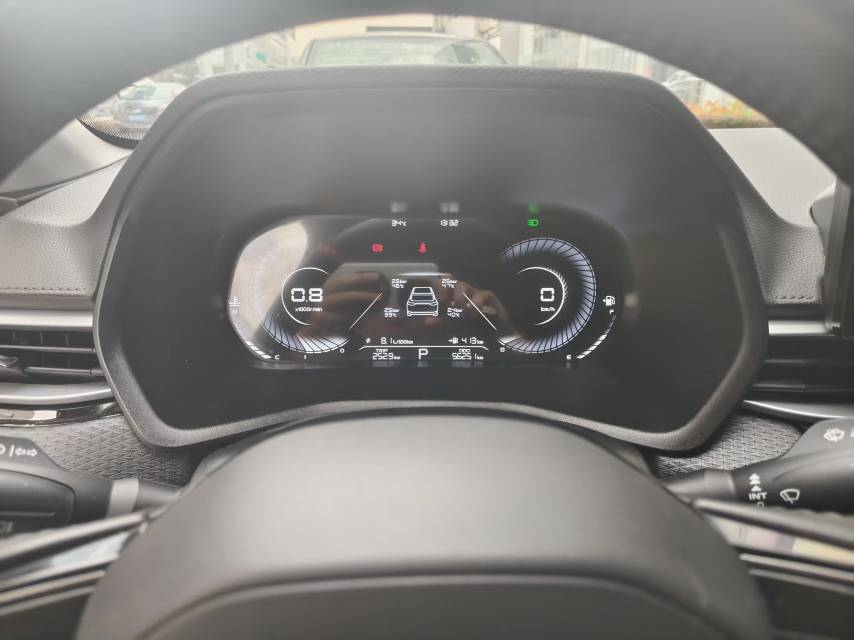 GEELY Emgrand 2023 #4 GEELY Emgrand 2023 car image #4