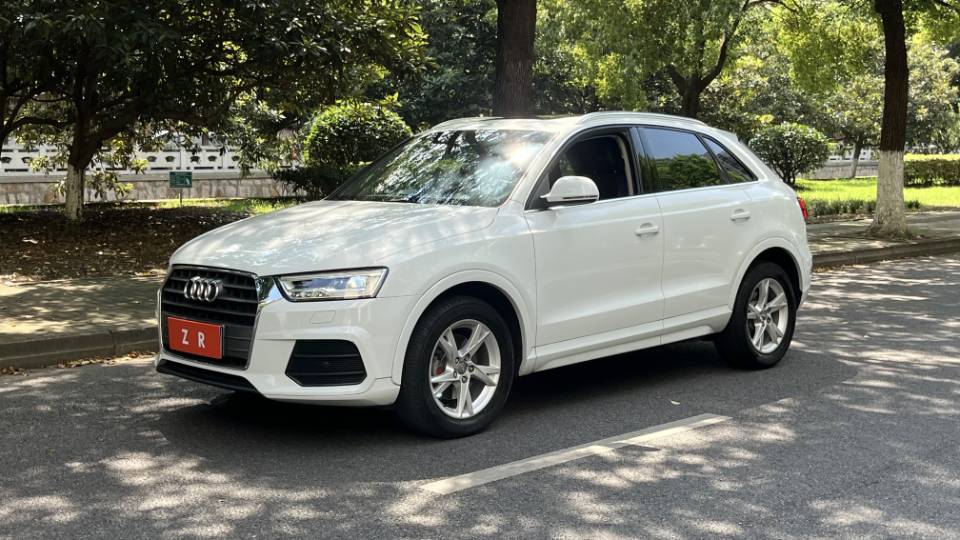 Audi Q3 2018 car image 