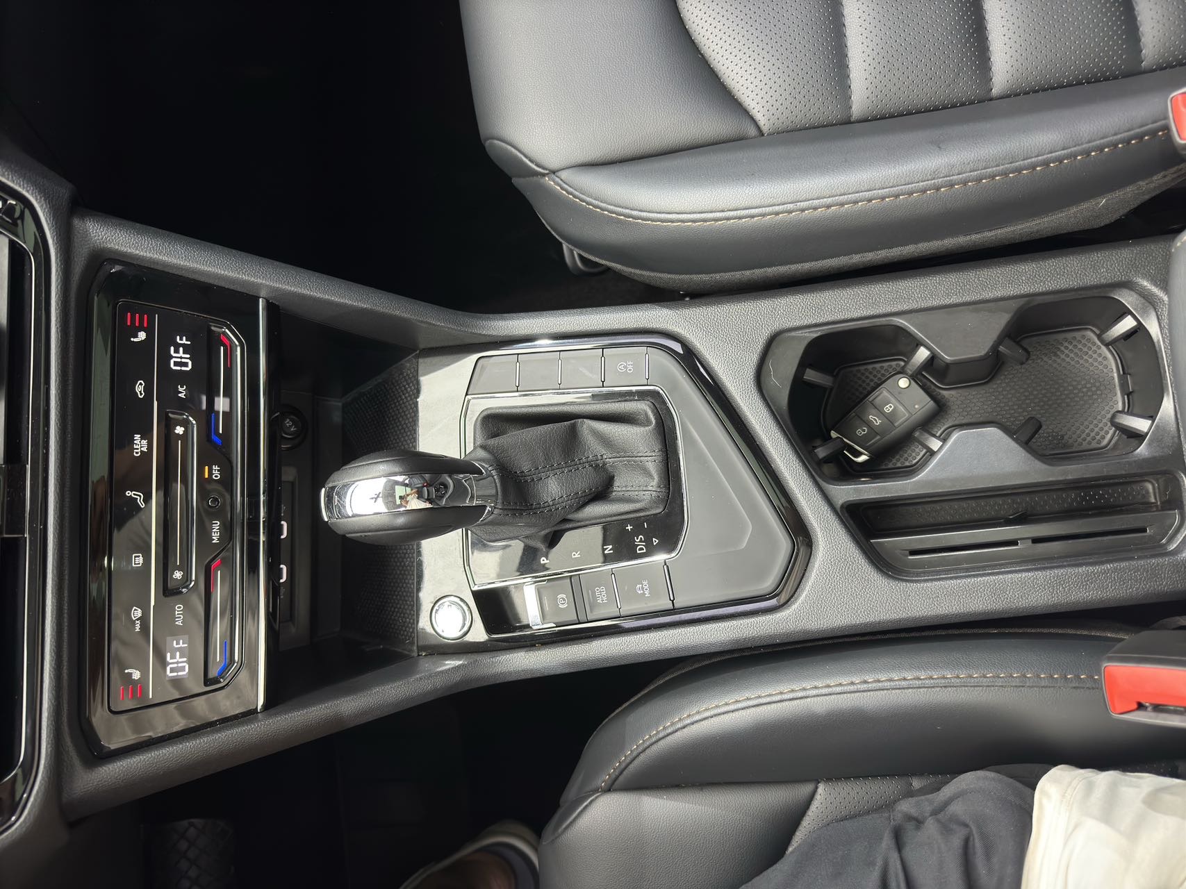 Volkswagen Tharu 2023 #13 Volkswagen Tharu 2023 car image #13