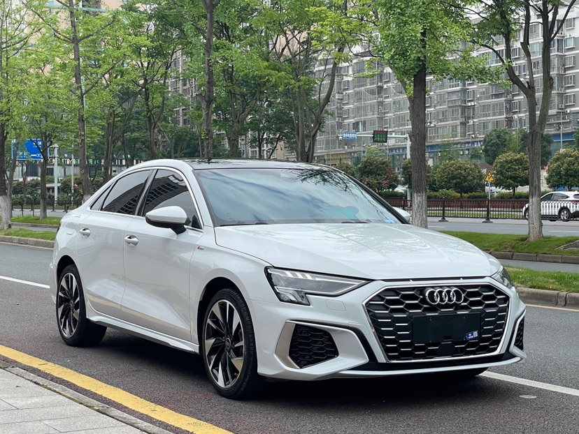 Audi A3 2023 car image #3