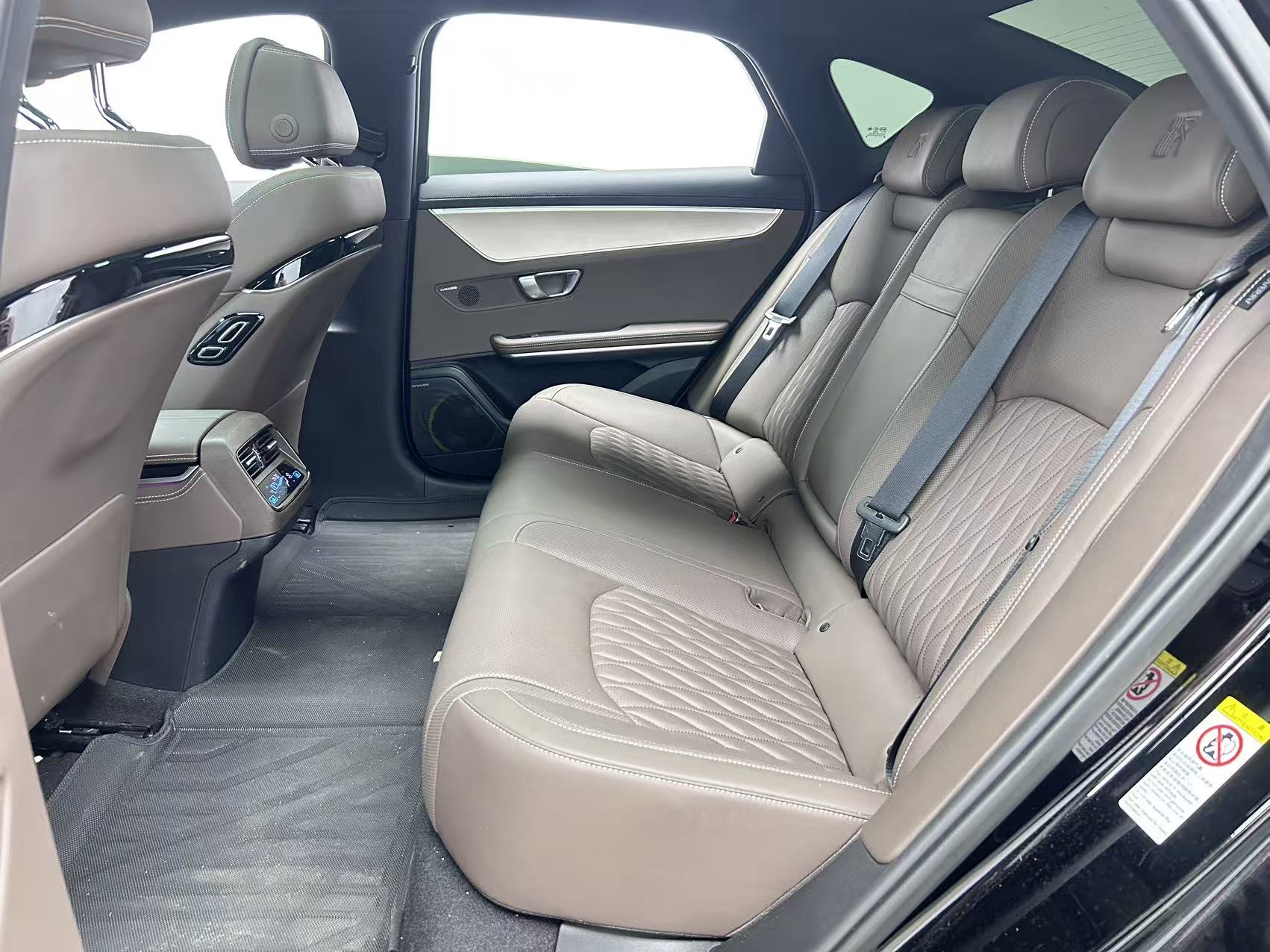 BYD Han 2025 #8 BYD Han 2025 imagen de coche #8