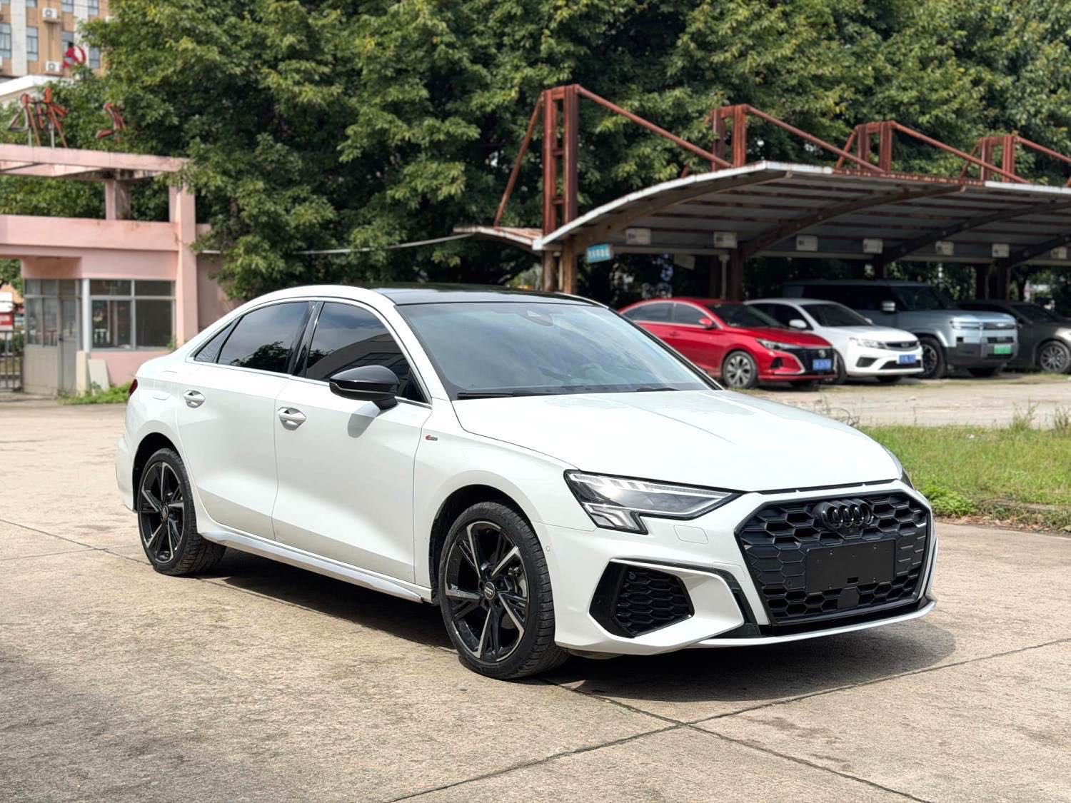 Audi A3 2021 car image #3