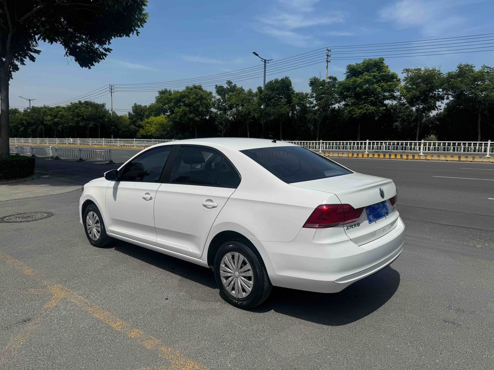 Volkswagen Santana 2021 #3 Volkswagen Santana 2021 car image #3