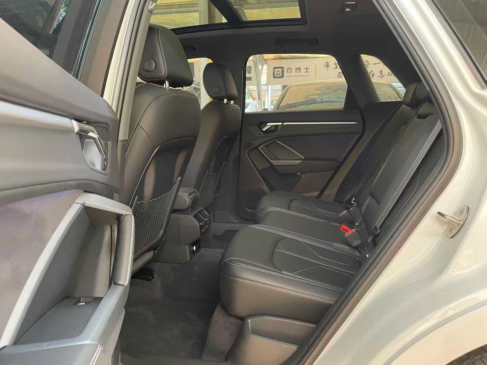 Audi Q3 2024 #8 Audi Q3 2024 car image #8
