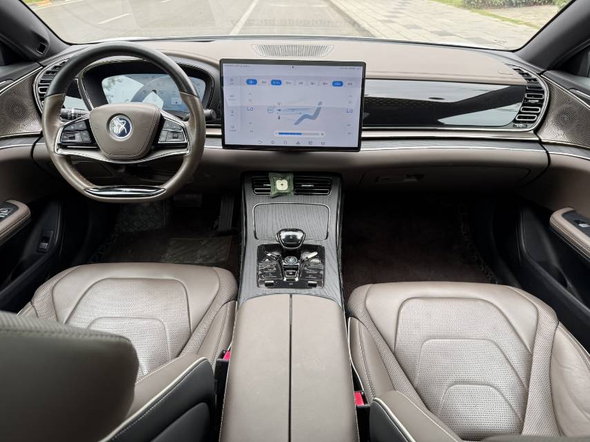 BYD Han 2022 car image #4