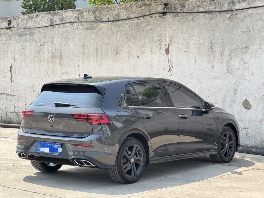 Volkswagen Golf 2022 car image #8