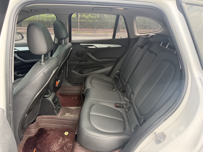 BMW X1 2018 #7 BMW X1 2018 car image #7