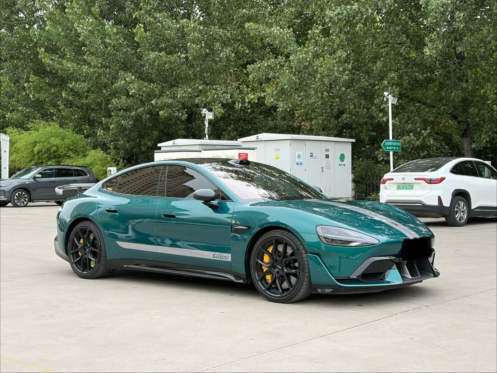 小米汽车 小米SU7 Ultra 2025 汽车图片 #2