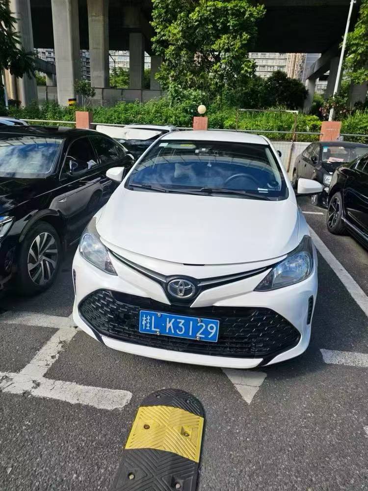 Toyota Vios FS 2017 immagine di auto 