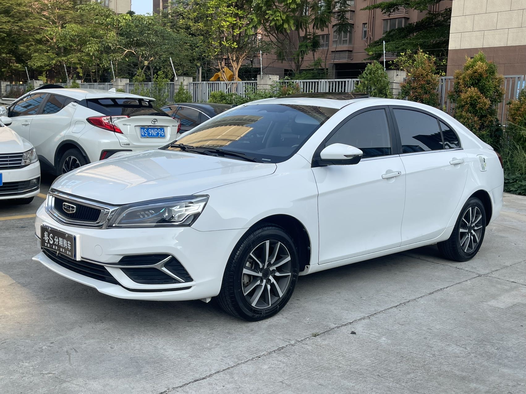 GEELY Emgrand 2019 car image 