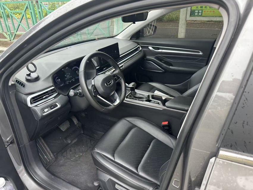 GEELY Emgrand 2022 #3 GEELY Emgrand 2022 car image #3