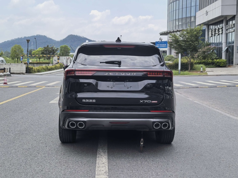 Jetour X70 PLUS 2025 car image #4