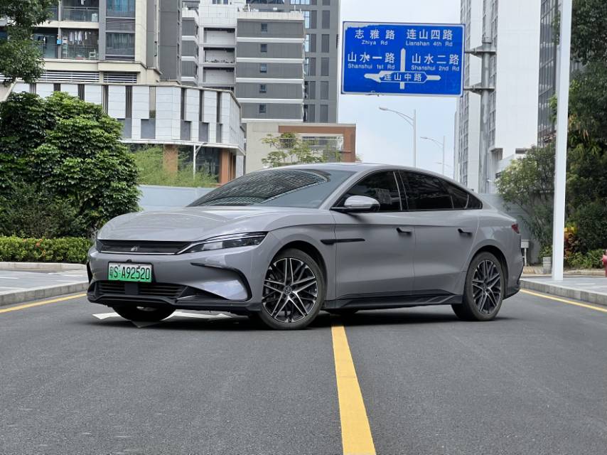 BYD Han 2025 car image 