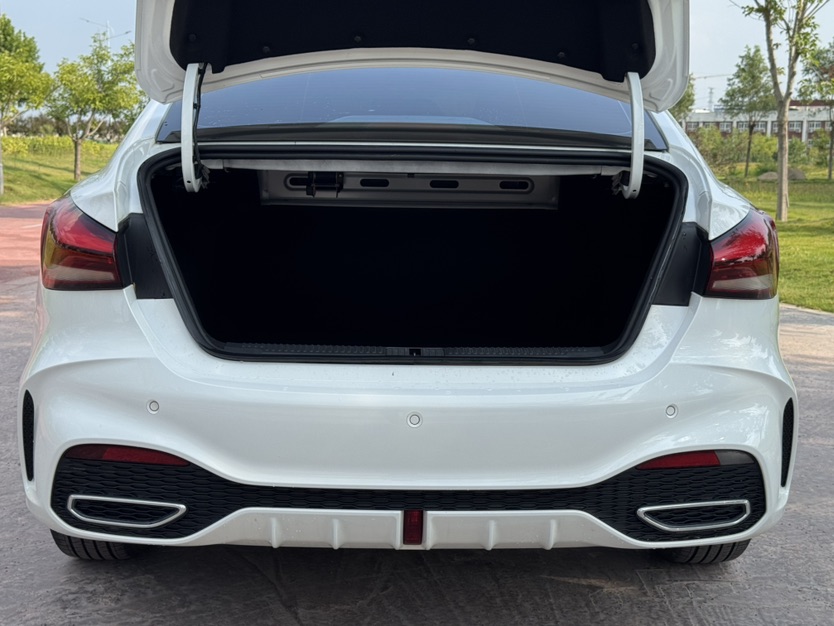 MG 5 2024 car image #12