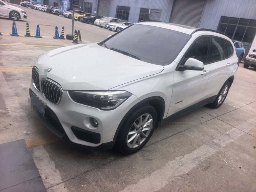 BMW X1 2016 BMW X1 2016 car image