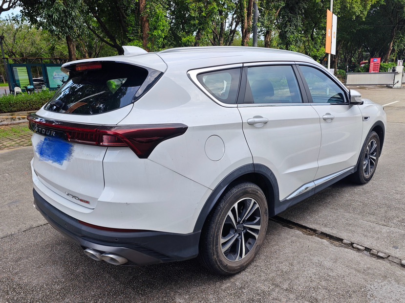 Jetour X70 PLUS 2022 #8 Jetour X70 PLUS 2022 car image #8
