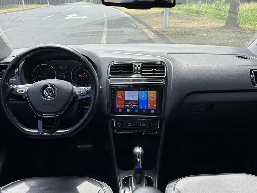 Volkswagen Polo 2015 #8 Volkswagen Polo 2015 car image #8