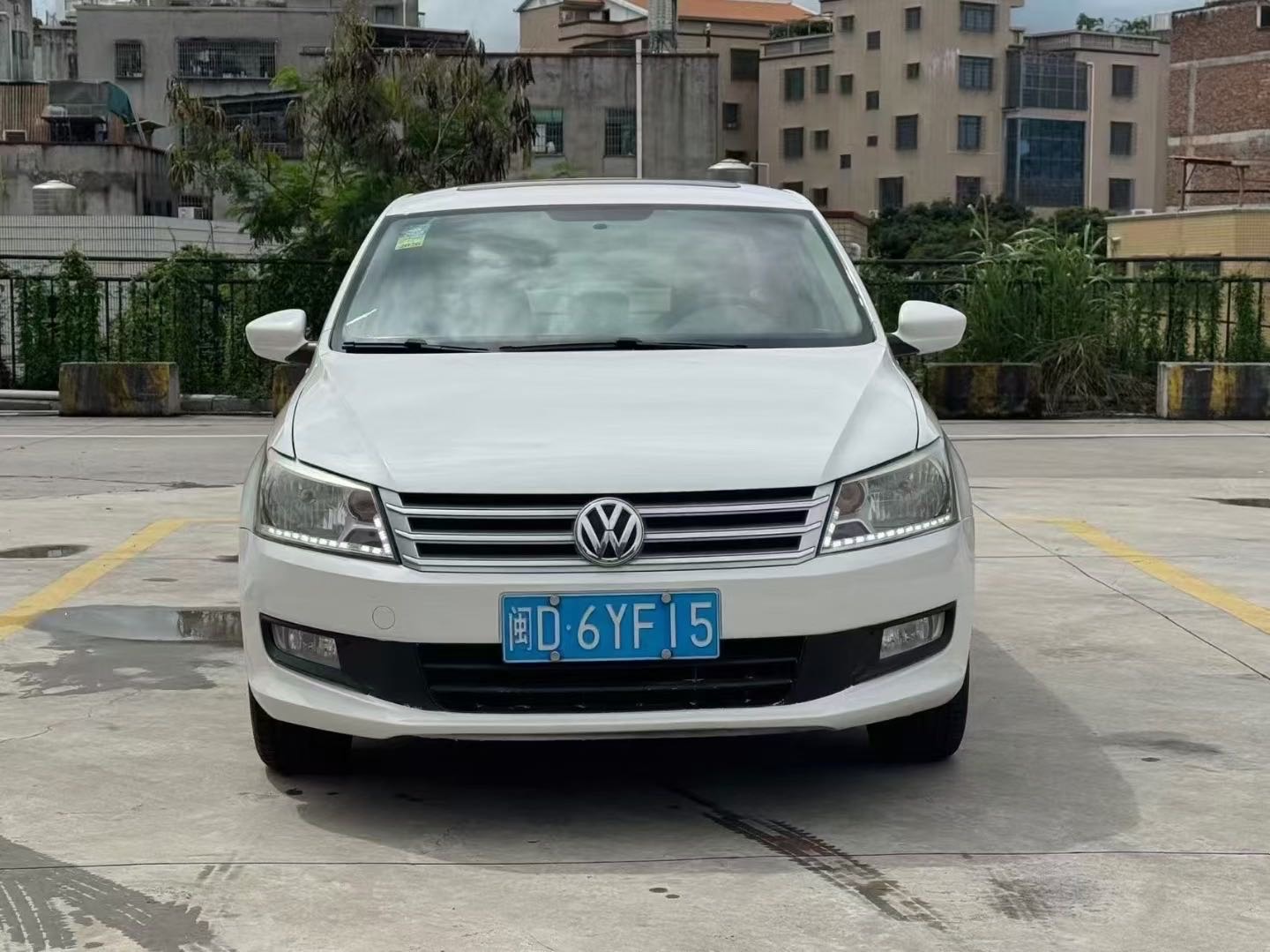 Volkswagen Santana 2015 Volkswagen Santana 2015 car image